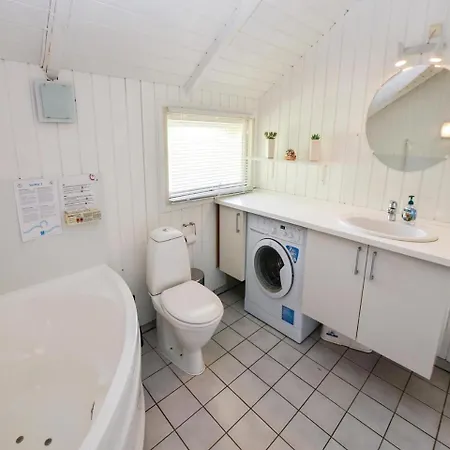 Four-bedroom Holiday In Sydals * Sonderborg